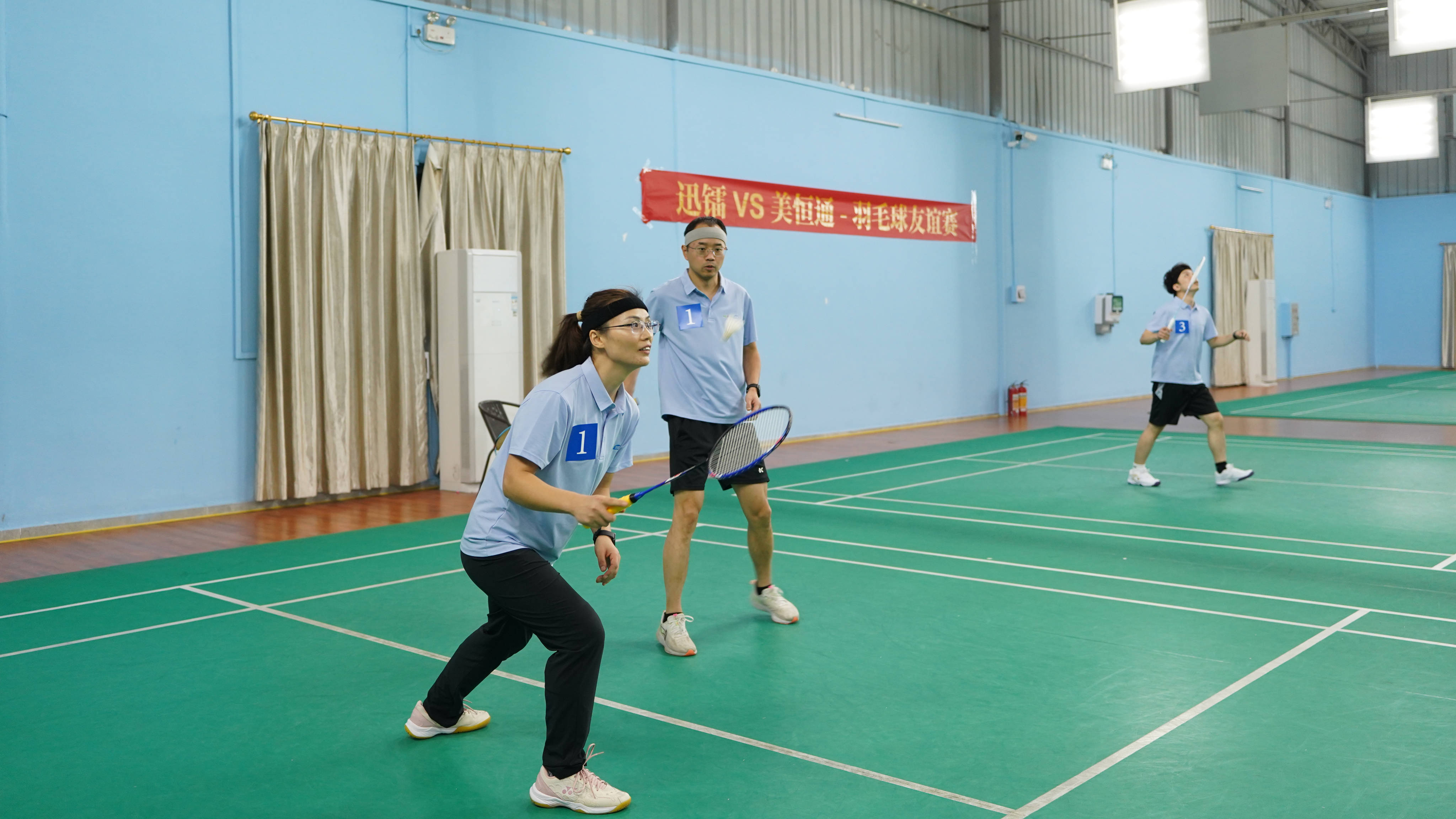 精良的比赛组织,让您在赛场上尽情展现技艺! 精良的比赛组织,让您在赛场上尽情展现技艺!