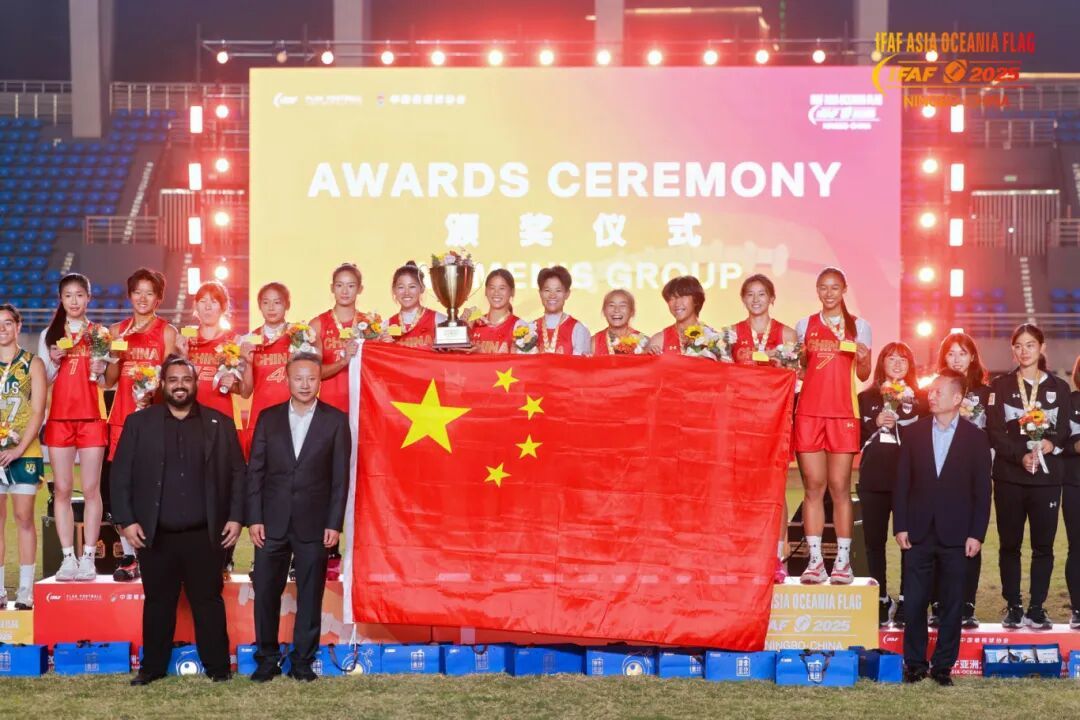 国内足球赛事激烈角逐,球员们为荣誉而战的简单介绍 国内足球赛事激烈角逐,球员们为荣誉而战的简单介绍