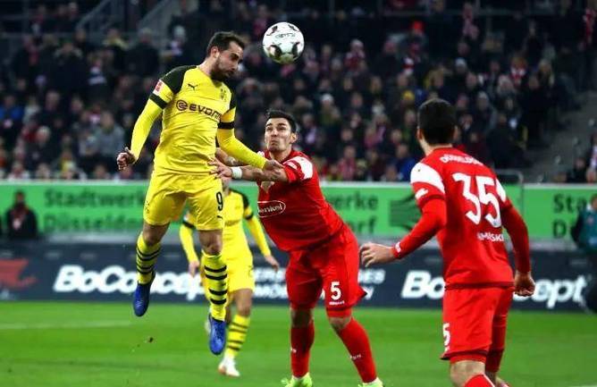 关于沃特福德击败对手，保级形势稍有缓解的信息