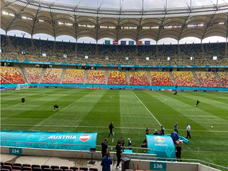 奥地利主场大胜马其顿，积分榜领跑的简单介绍