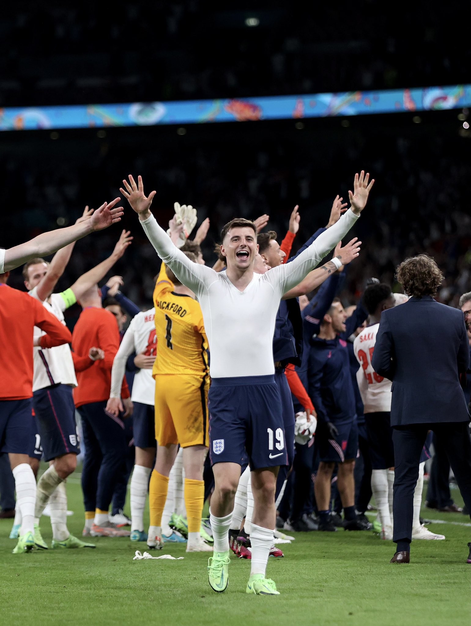 关于英格兰惊险击败德国，成功挺进半决赛的信息